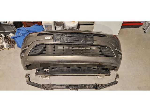 Auto onderdelen picasso : set achterlichten, set koplampen, voorbumper met mistlichten, alternator, aircopomp en intercooler 1.6 hdi, frontbalk en bovenbouw (motorkapslot) en zijspiegels, van citroen picasso bouwjaar 2010 - afbeelding 1 van  6