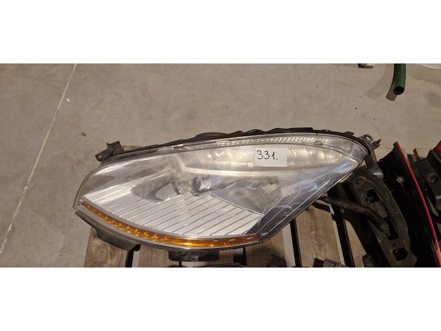 Auto onderdelen picasso : set achterlichten, set koplampen, voorbumper met mistlichten, alternator, aircopomp en intercooler 1.6 hdi, frontbalk en bovenbouw (motorkapslot) en zijspiegels, van citroen picasso bouwjaar 2010 - afbeelding 6 van  6