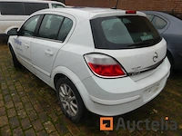 Auto opel astra (2005-150.228 km) - afbeelding 12 van  30