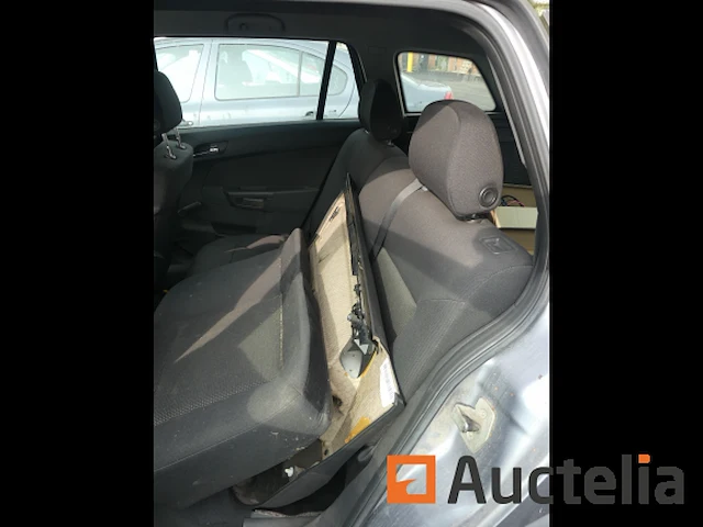 Auto opel astra (2007-121.557 km) - afbeelding 6 van  31