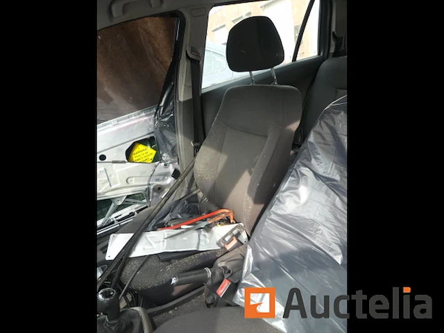 Auto opel astra (2007-121.557 km) - afbeelding 7 van  31