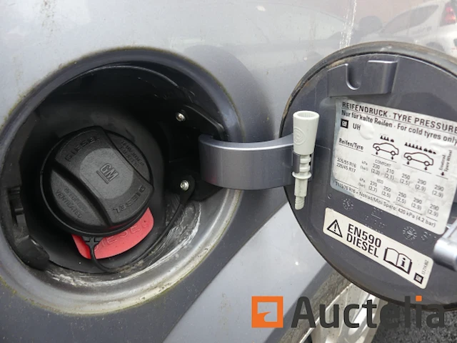 Auto opel astra (2007-121.557 km) - afbeelding 11 van  31
