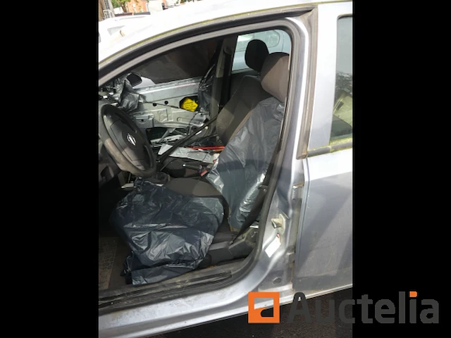 Auto opel astra (2007-121.557 km) - afbeelding 27 van  31