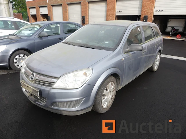 Auto opel astra (2007-121.557 km) - afbeelding 28 van  31