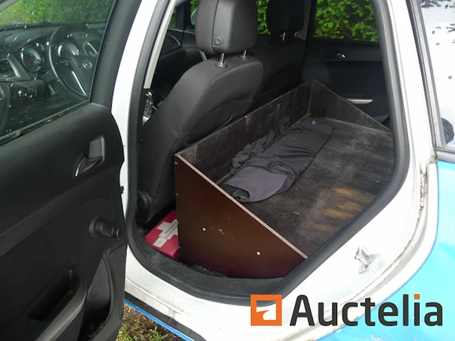 Auto opel astra stationwagon (2012-211.232 km) - afbeelding 14 van  33
