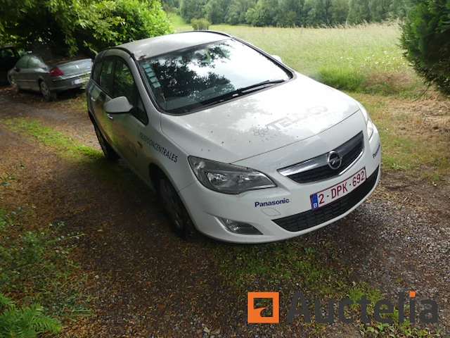 Auto opel astra stationwagon (2012-211.232 km) - afbeelding 28 van  33