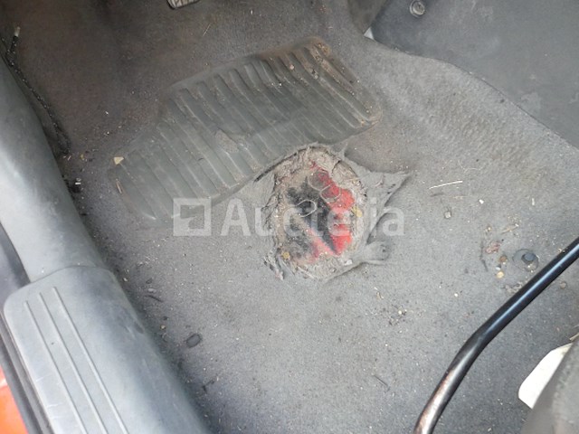 Auto opel combo (2004-166.049 km-vin:w0l0xcf064302321) - afbeelding 18 van  28