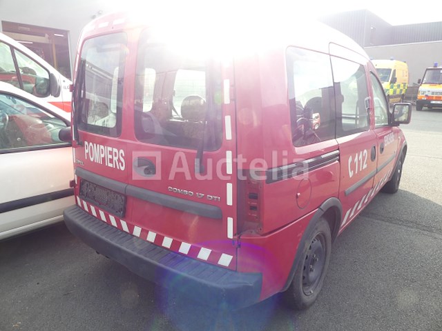 Auto opel combo (2004-166.049 km-vin:w0l0xcf064302321) - afbeelding 12 van  28