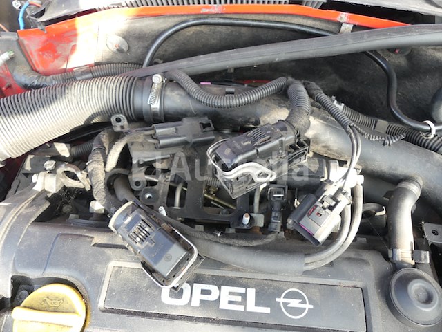 Auto opel combo (2004-166.049 km-vin:w0l0xcf064302321) - afbeelding 26 van  28