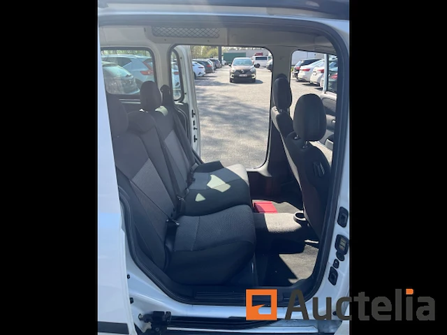 Auto opel combo c (2006-80937 km-vin:w0l0xcf0663029069) - afbeelding 9 van  10