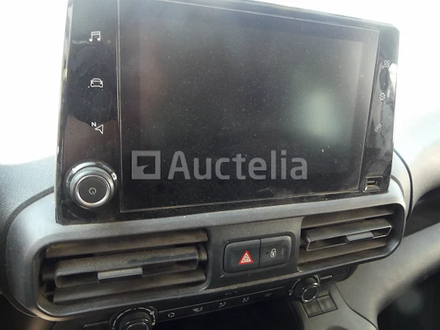 Auto opel combo life (2020-164.299 km-vin:wovecyhylj618520) - afbeelding 10 van  24