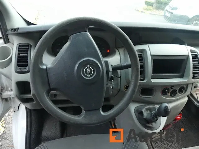Auto opel vivaro (2005-128.972 km) - afbeelding 13 van  24