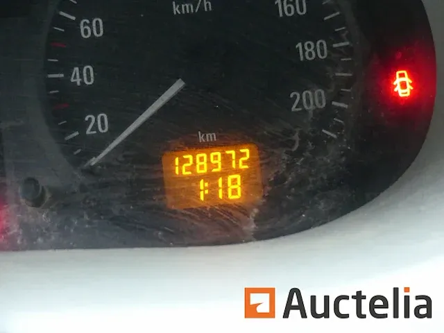 Auto opel vivaro (2005-128.972 km) - afbeelding 21 van  24