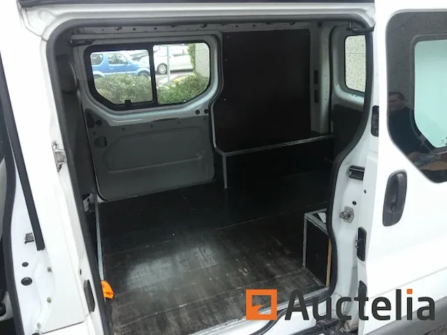 Auto opel vivaro (2011-106.714 km) - afbeelding 2 van  25