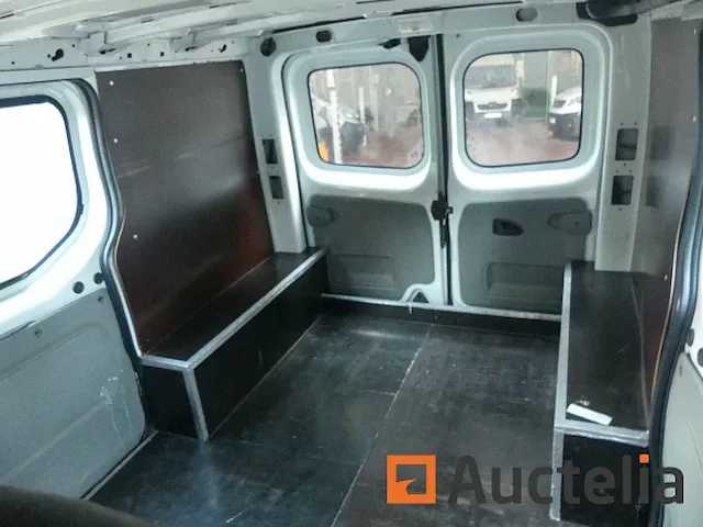 Auto opel vivaro (2011-106.714 km) - afbeelding 21 van  25