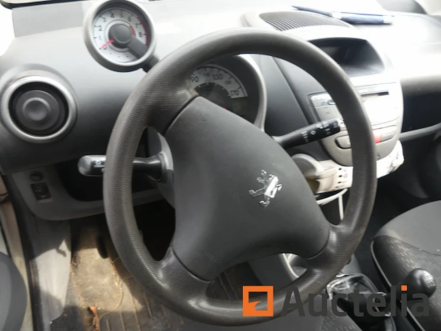Auto peugeot 107 (2012-99.475 km) - afbeelding 7 van  26