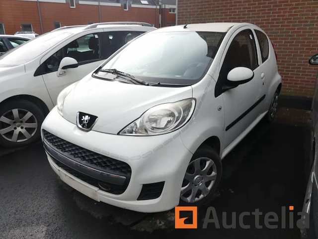 Auto peugeot 107 (2012-99.475 km) - afbeelding 12 van  26
