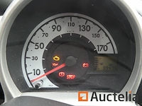 Auto peugeot 107 (2012-99.475 km) - afbeelding 22 van  26