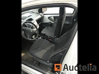 Auto peugeot 107 (2012-99.475 km) - afbeelding 23 van  26