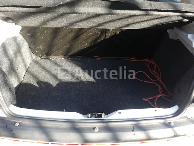 Auto peugeot 206 (2006-87.764 km) - afbeelding 8 van  31