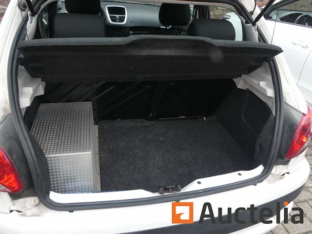 Auto peugeot 206+ (2010-119.445 km) - afbeelding 4 van  46
