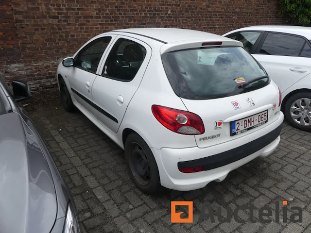 Auto peugeot 206+ (2010-119.445 km) - afbeelding 42 van  46