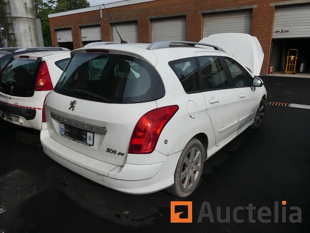 Auto peugeot 308 (2010-184.813 km) - afbeelding 27 van  32