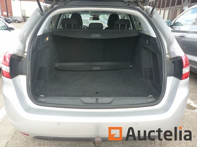 Auto peugeot 308 (2016-235.833 km-vin:vf3lcbhxgs235579) - afbeelding 20 van  23