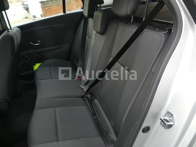 Auto renault megane (2012-22.499 km) - afbeelding 8 van  32