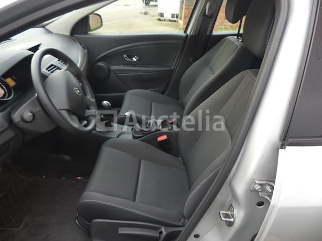 Auto renault megane (2012-22.499 km) - afbeelding 12 van  32
