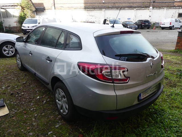 Auto renault megane (2012-22.499 km) - afbeelding 23 van  32