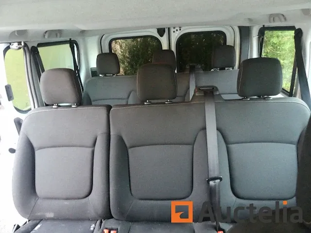 Auto renault trafic (2015-145.745 km) - afbeelding 12 van  61