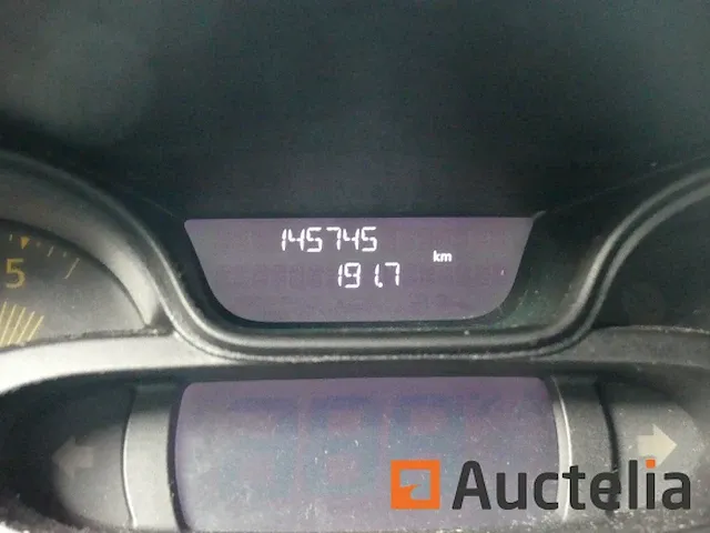 Auto renault trafic (2015-145.745 km) - afbeelding 38 van  61