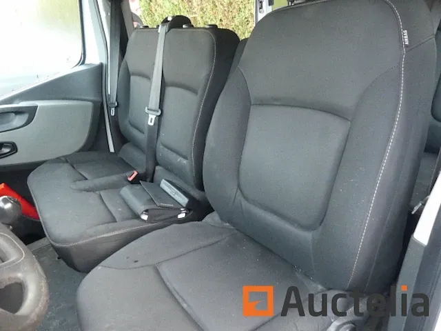 Auto renault trafic (2015-145.745 km) - afbeelding 58 van  61