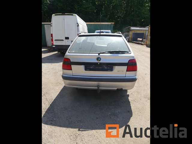 Auto skoda felicia stationwagon (1999-134.345 km) - afbeelding 2 van  25