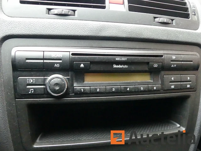 Auto skoda octavia (2007-111.444 km) - afbeelding 2 van  31
