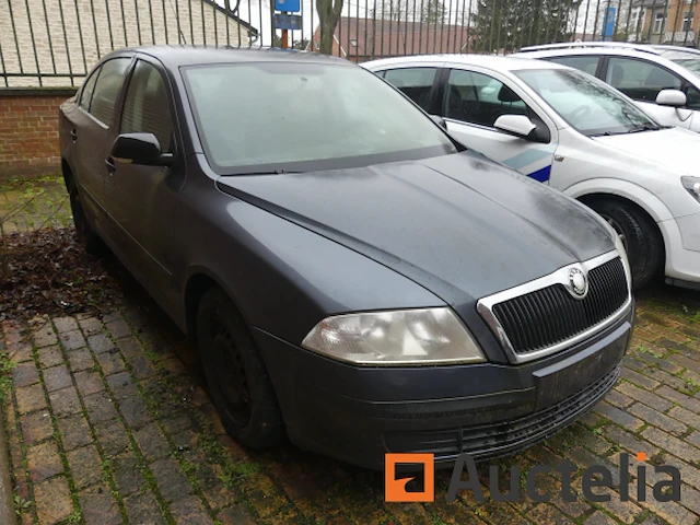 Auto skoda octavia (2007-111.444 km) - afbeelding 12 van  31