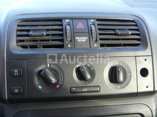 Auto skoda roomster (2010-83.182 km) - afbeelding 30 van  30