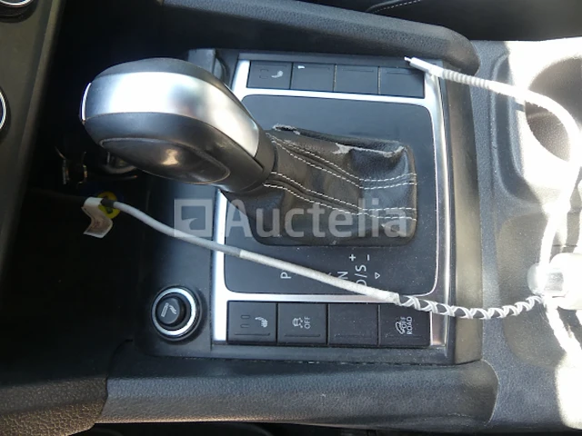 Auto volkswagen amarok (2019-252.394 km-vin:wv1zzz2hzkh021515) - afbeelding 42 van  45