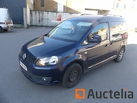 Auto volkswagen caddy (2015-104.985 km)(wv2zzz2kfx086576)