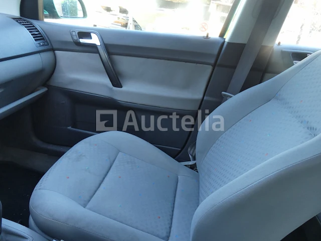Auto volkswagen polo (2002-119.466 km) - afbeelding 3 van  33