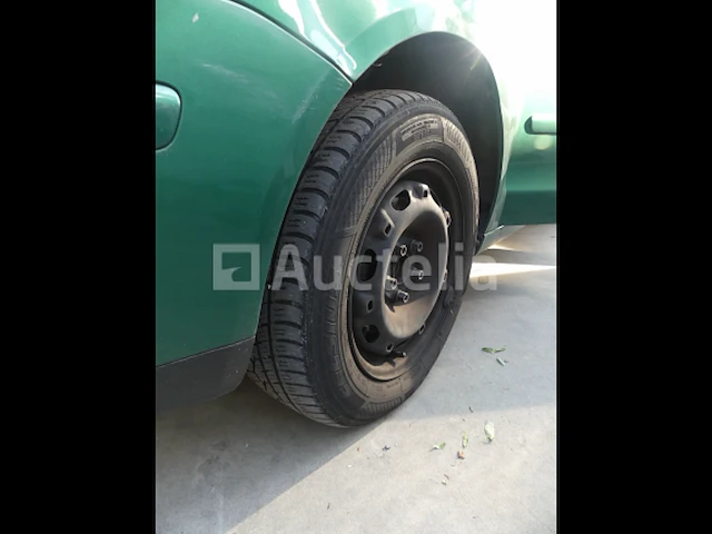 Auto volkswagen polo (2002-119.466 km) - afbeelding 13 van  33