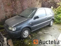 Auto volkswagen polo - afbeelding 1 van  17
