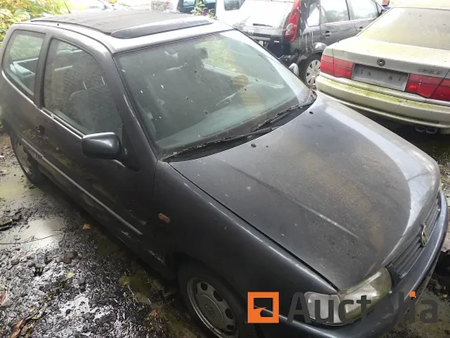 Auto volkswagen polo - afbeelding 10 van  17