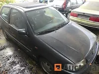 Auto volkswagen polo - afbeelding 10 van  17