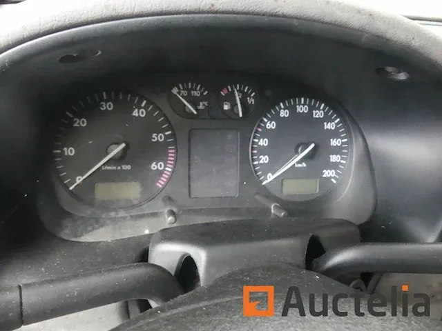 Auto volkswagen polo - afbeelding 14 van  17