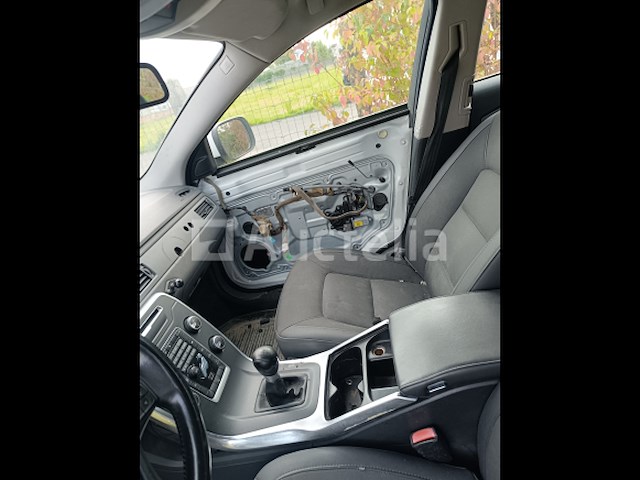 Auto volvo xc70 (2014-200.385 km-vin:yv1bz87a4e1181343) - afbeelding 3 van  14