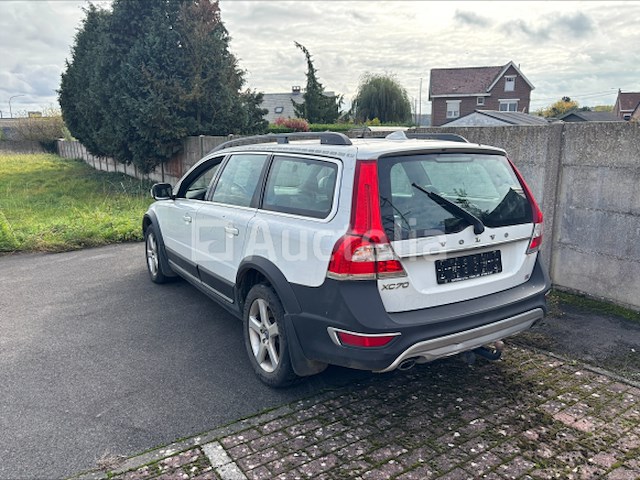 Auto volvo xc70 (2014-200.385 km-vin:yv1bz87a4e1181343) - afbeelding 8 van  14