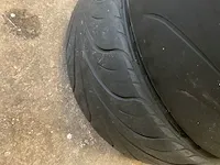 Autobanden met velgen - afbeelding 2 van  10
