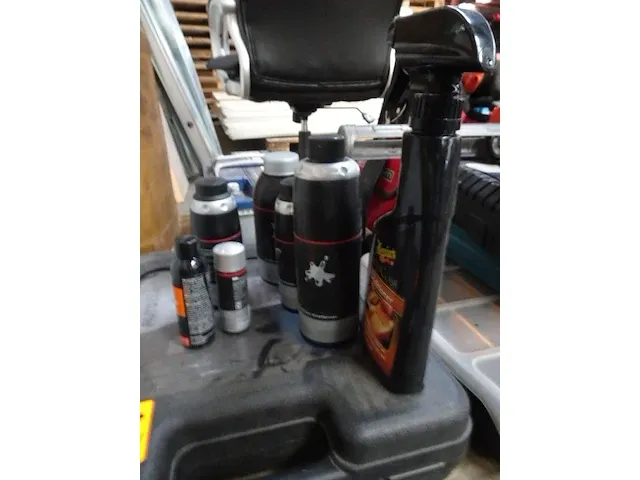 Autobatterij + diverse autoproducten - afbeelding 2 van  4